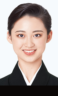 瑠希　友杏