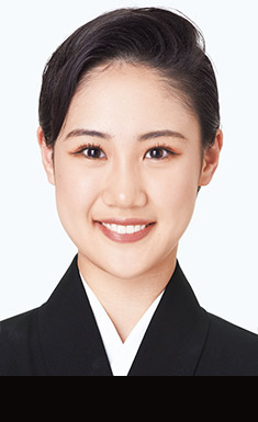 綺陽　なぎ