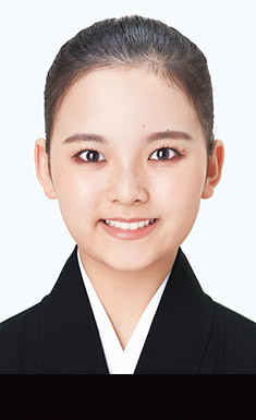 春月　くれあ