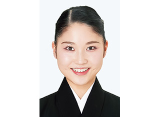 朝妃　流音